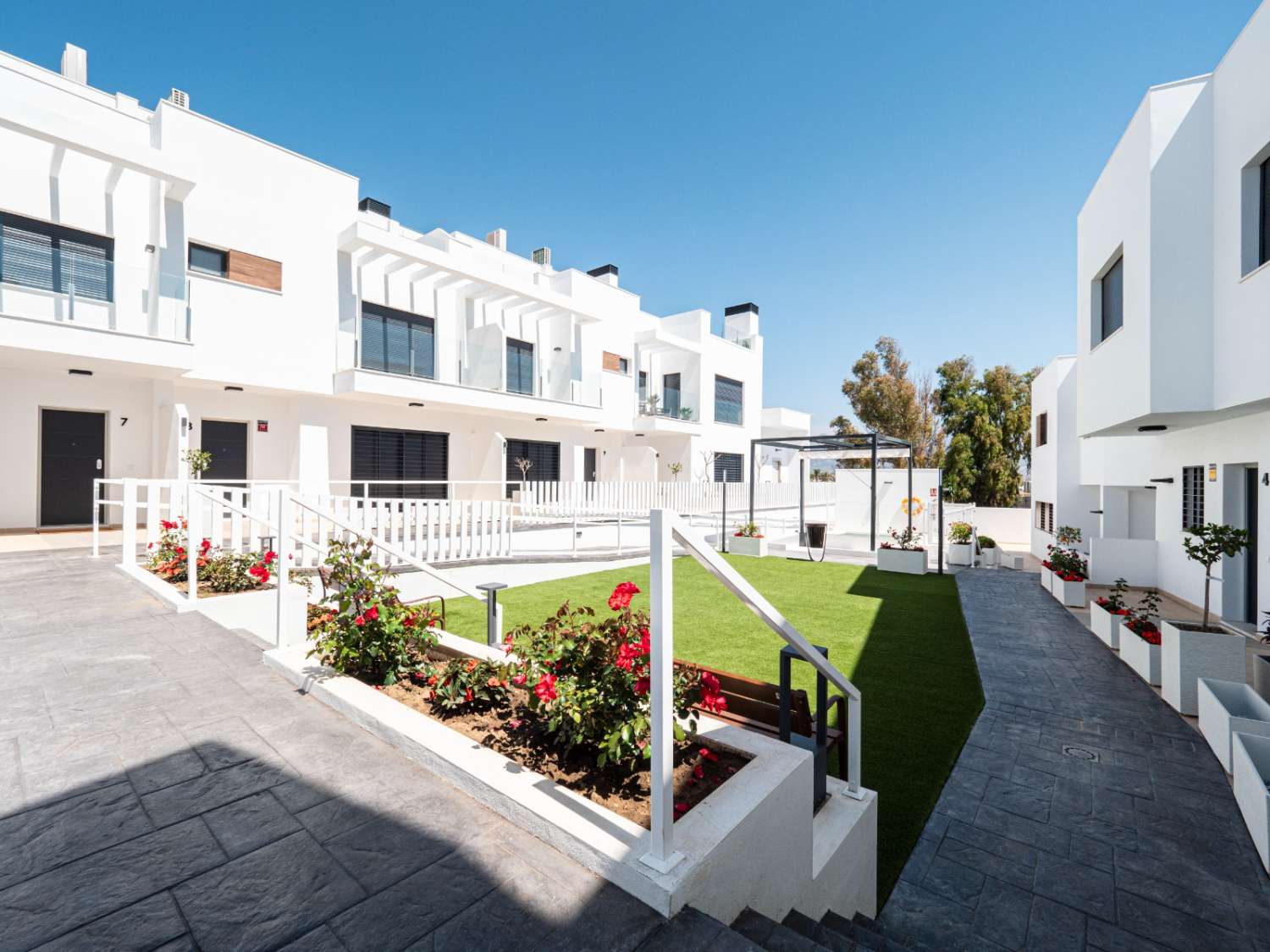 Дом в продаже в Zona Sohail (Fuengirola)