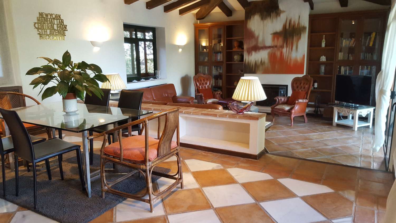 Villa for sale in Sitio de Calahonda